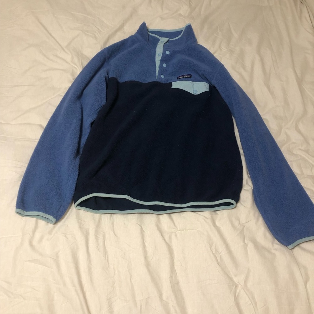 Unisex quarter button up